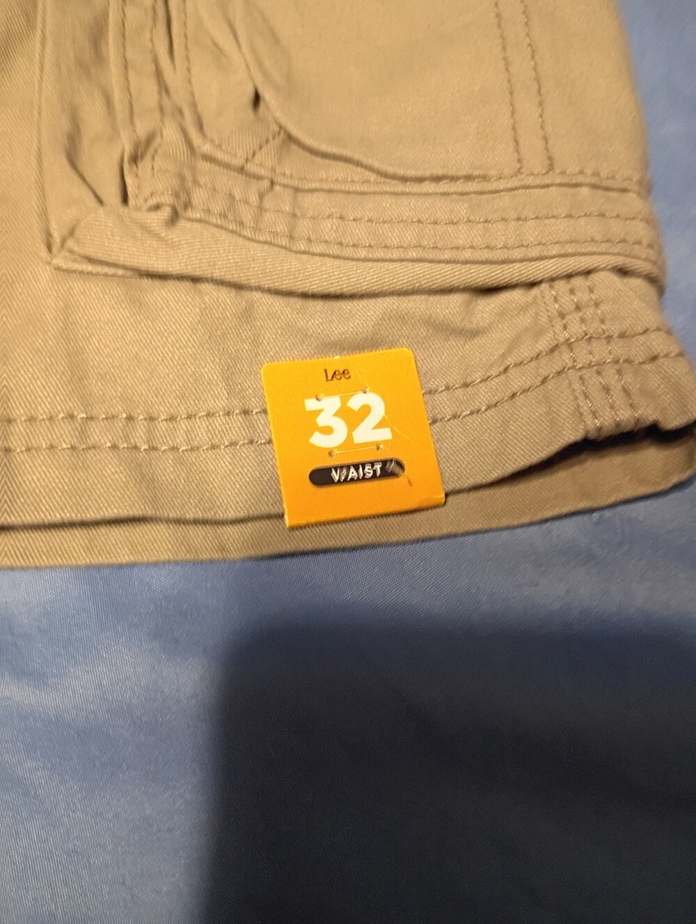 Size 32 Waist Men's Cargo Shorts BNWT - Picture 4 of 4